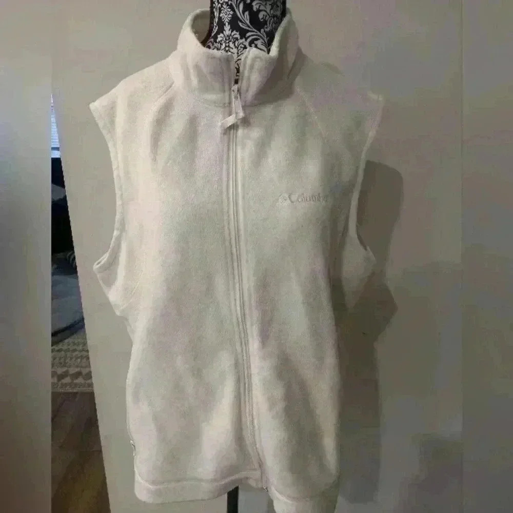 Columbia fleece vest